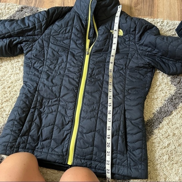 The North Face Down Nano Puff Insulated Jacket - Picture 12 of 12